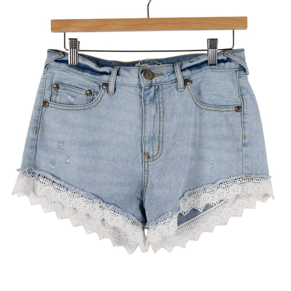 Free People Denim‎ Shorts Size W 26 Light Wash Lace Trim Distressed Streetwear